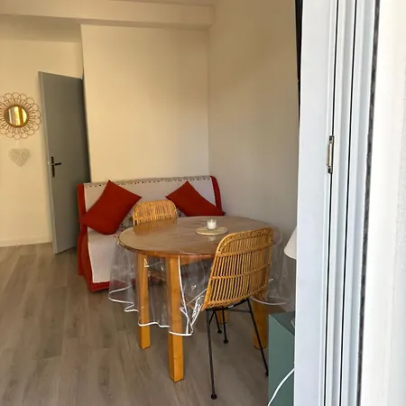 דירה Le Lis Des Pyrenees *